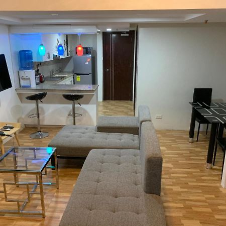 Club Ultima Cebu City ภายนอก รูปภาพ